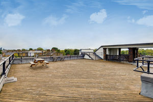 Photo 16- click for photo gallery